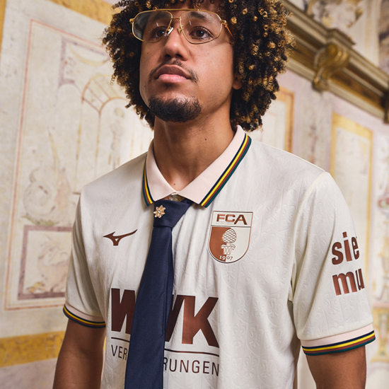 Kinder FC Augsburg 2025/26 Sondertrikot – Creme